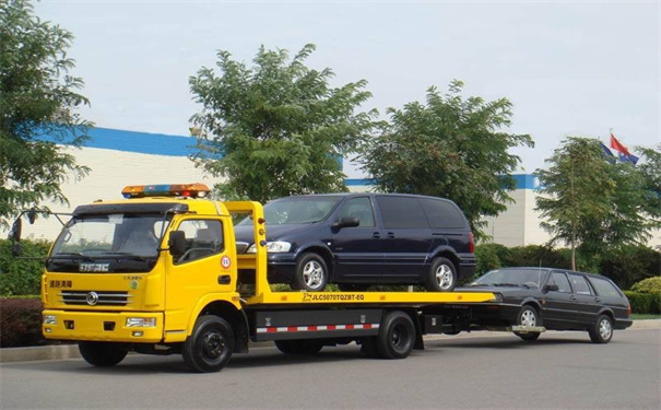 湘潭县24小时拖车救援电话号码，湘潭县道路救援公司收费标准(图2)
